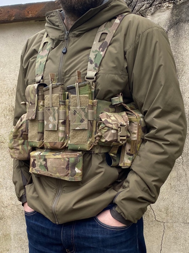 REVIEW: C2R FAST Single M4 Mag Pouch 2018 Model – The Reptile House